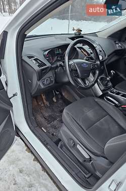 Позашляховик / Кросовер Ford Kuga 2019 в Овручі