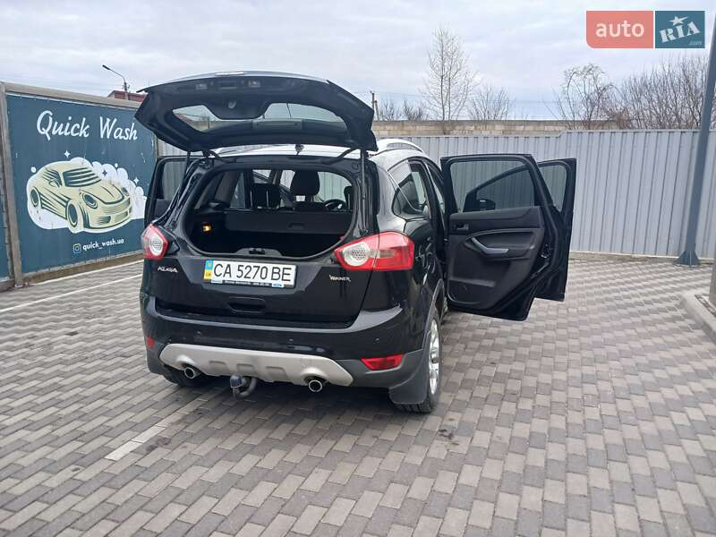 Внедорожник / Кроссовер Ford Kuga 2011 в Ичне