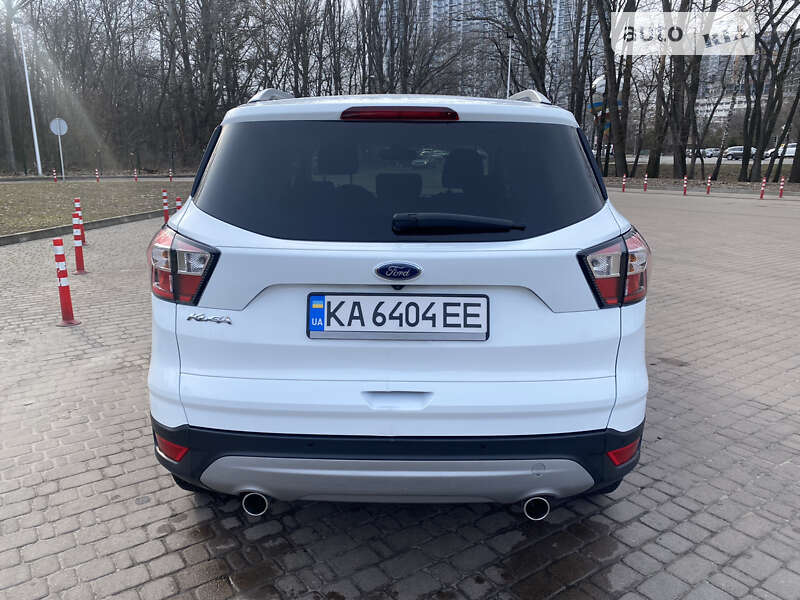 Внедорожник / Кроссовер Ford Kuga 2016 в Киеве фото 4 Внедорожник / Кроссовер Ford Kuga 2016 в Киеве