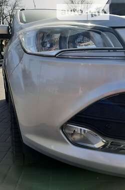 Внедорожник / Кроссовер Ford Kuga 2013 в Каменском