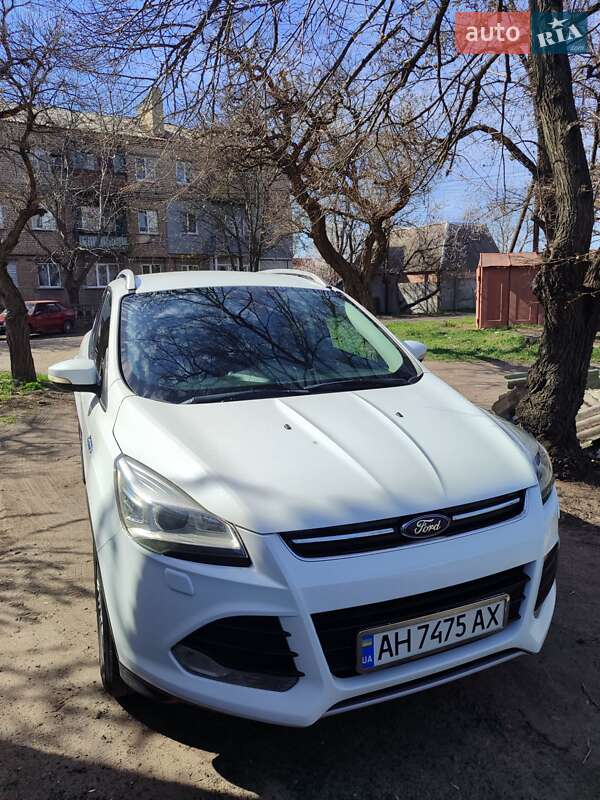 Позашляховик / Кросовер Ford Kuga 2013 в Слов'янську