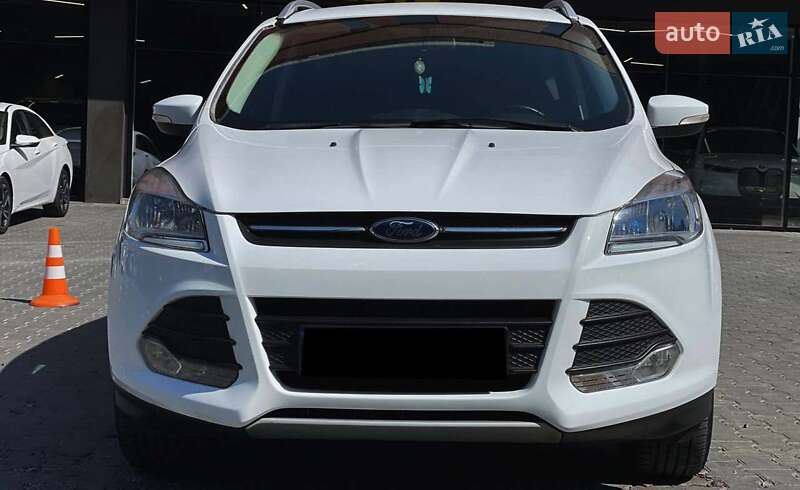 Позашляховик / Кросовер Ford Kuga 2013 в Чернівцях
