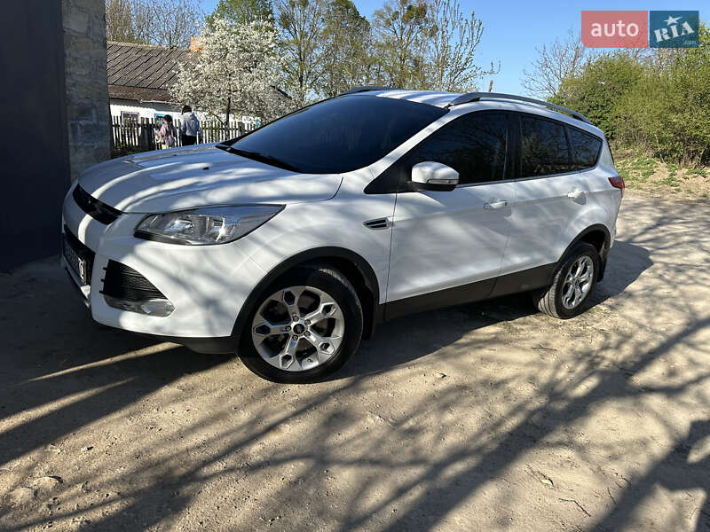 Внедорожник / Кроссовер Ford Kuga 2013 в Виннице