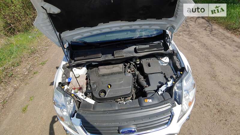 Внедорожник / Кроссовер Ford Kuga 2011 в Еланце