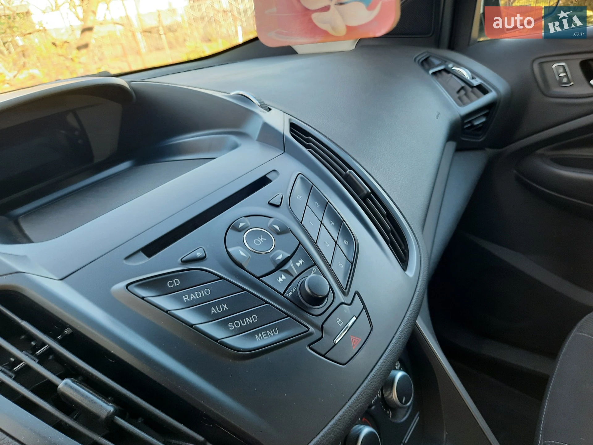 2015 Ford Kuga - мініатюра 25