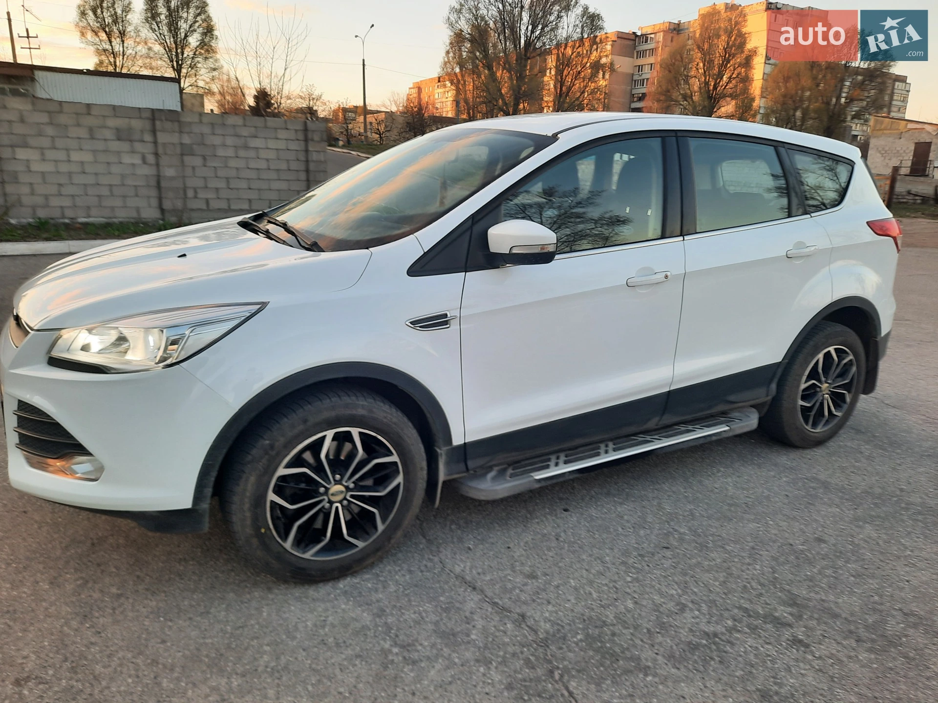 2015 Ford Kuga - фото 1