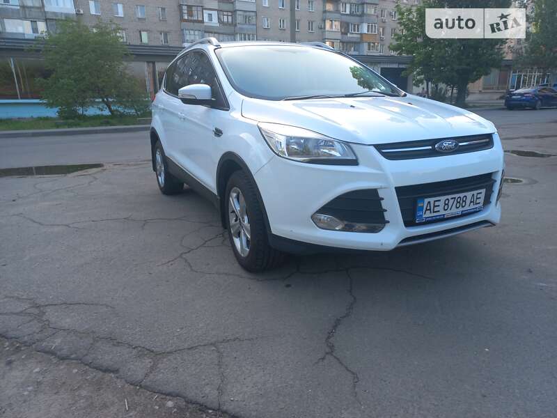 Внедорожник / Кроссовер Ford Kuga 2013 в Днепре