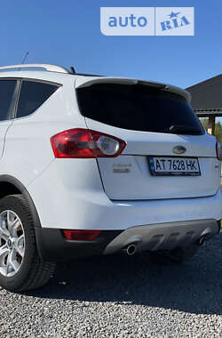 Позашляховик / Кросовер Ford Kuga 2009 в Львові