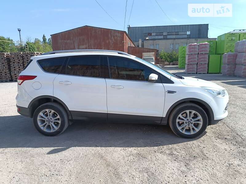 Внедорожник / Кроссовер Ford Kuga 2014 в Тернополе