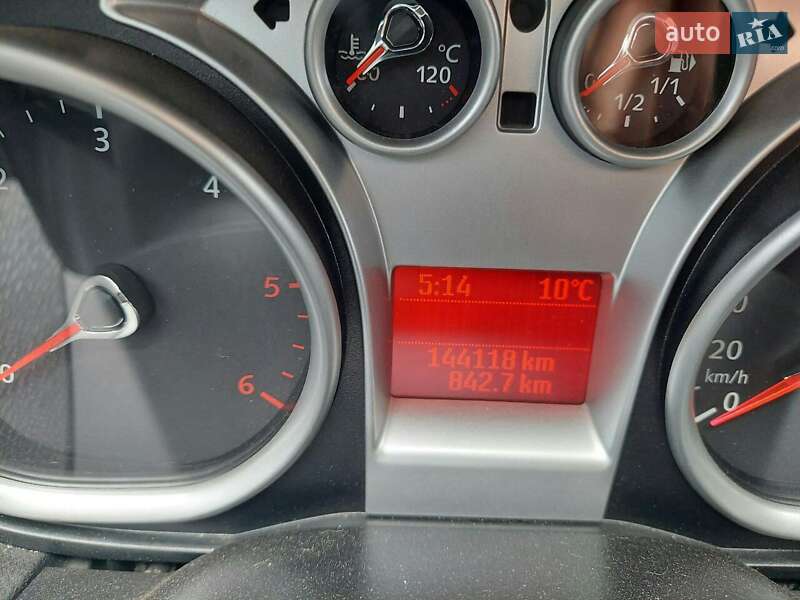 Внедорожник / Кроссовер Ford Kuga 2011 в Житомире фото 4 Внедорожник / Кроссовер Ford Kuga 2011 в Житомире