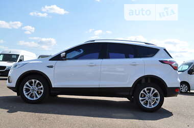 Внедорожник / Кроссовер Ford Kuga 2019 в Киеве