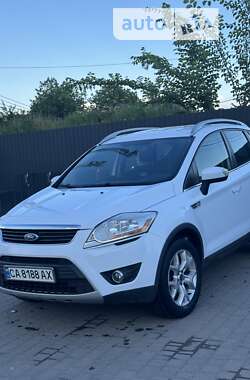 Позашляховик / Кросовер Ford Kuga 2011 в Умані