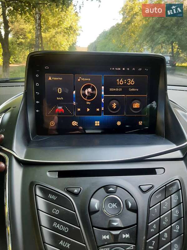Внедорожник / Кроссовер Ford Kuga 2015 в Хмельницком