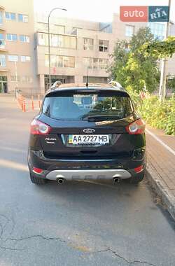 Внедорожник / Кроссовер Ford Kuga 2012 в Киеве