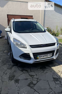 Позашляховик / Кросовер Ford Kuga 2013 в Києві