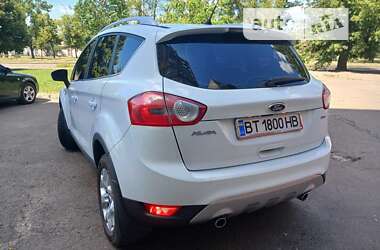 Позашляховик / Кросовер Ford Kuga 2010 в Миколаєві