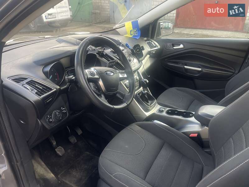 Позашляховик / Кросовер Ford Kuga 2013 в Дрогобичі