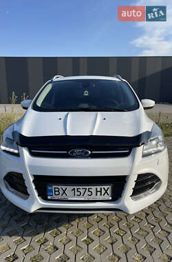 Внедорожник / Кроссовер Ford Kuga 2013 в 