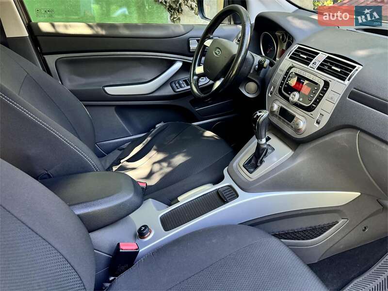 Внедорожник / Кроссовер Ford Kuga 2012 в Ивано-Франковске