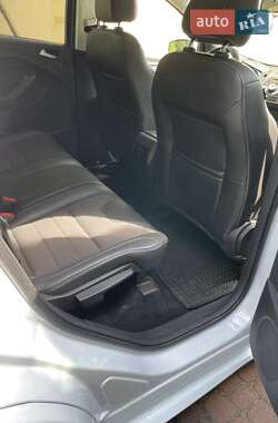Внедорожник / Кроссовер Ford Kuga 2015 в Яворове