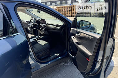 Внедорожник / Кроссовер Ford Kuga 2020 в Тернополе