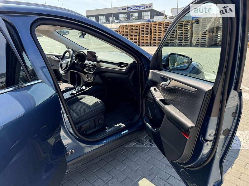 Внедорожник / Кроссовер Ford Kuga 2020 в Тернополе фото 12 Внедорожник / Кроссовер Ford Kuga 2020 в Тернополе