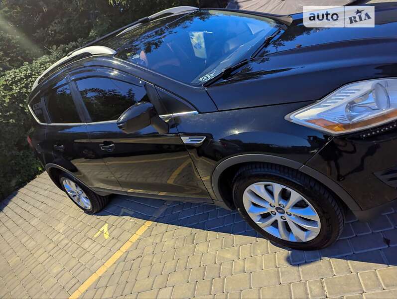 Внедорожник / Кроссовер Ford Kuga 2011 в Одессе