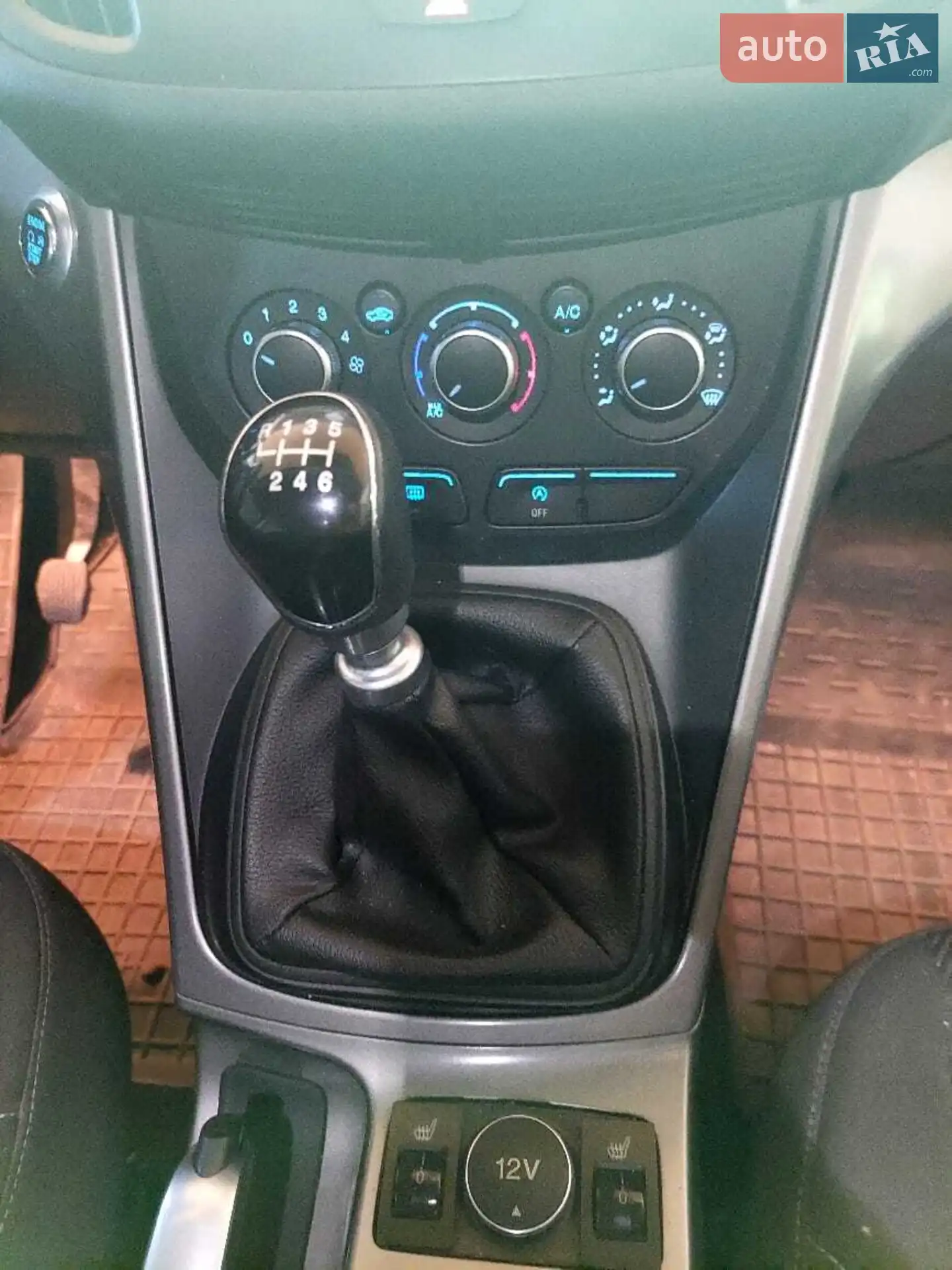 2015 Ford Kuga - мініатюра 11