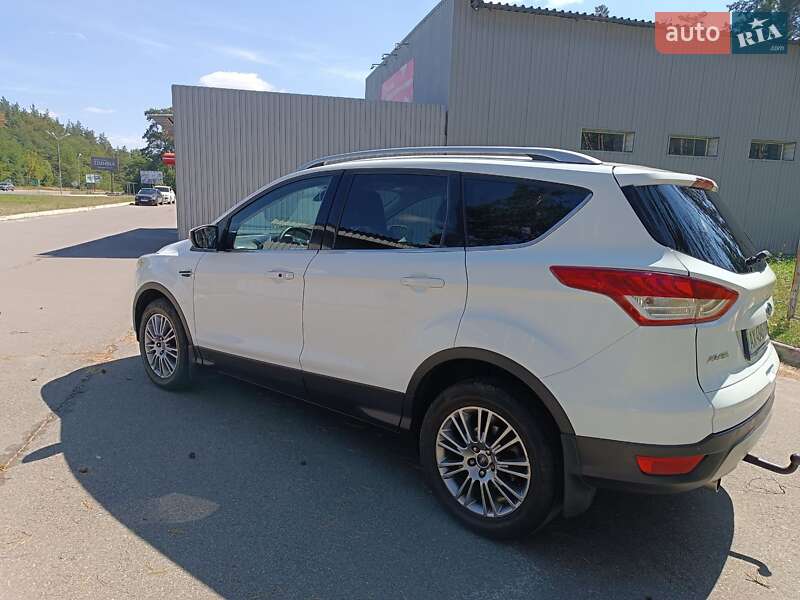 Внедорожник / Кроссовер Ford Kuga 2013 в Харькове
