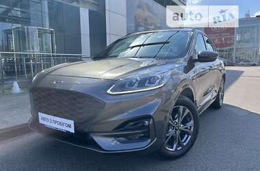 Позашляховик / Кросовер Ford Kuga 2023 в Києві