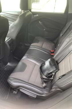 Позашляховик / Кросовер Ford Kuga 2015 в Тернополі