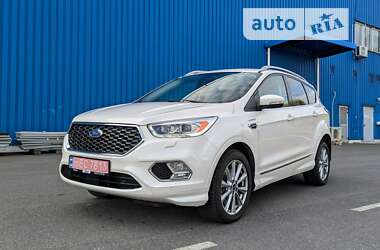 Внедорожник / Кроссовер Ford Kuga 2017 в Киеве