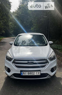 Внедорожник / Кроссовер Ford Kuga 2019 в Киеве