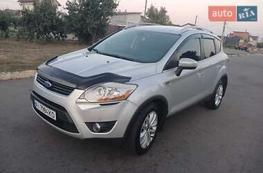 Внедорожник / Кроссовер Ford Kuga 2011 в 