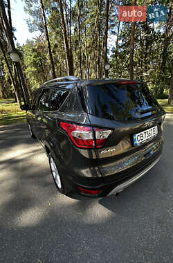 Внедорожник / Кроссовер Ford Kuga 2019 в 