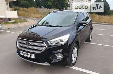 Позашляховик / Кросовер Ford Kuga 2019 в Тернополі