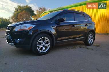 Внедорожник / Кроссовер Ford Kuga 2010 в 