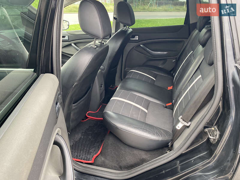 Внедорожник / Кроссовер Ford Kuga 2010 в Дрогобыче