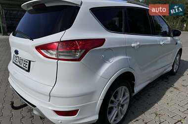 Позашляховик / Кросовер Ford Kuga 2014 в Чернівцях