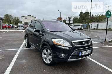 Внедорожник / Кроссовер Ford Kuga 2011 в Дубно