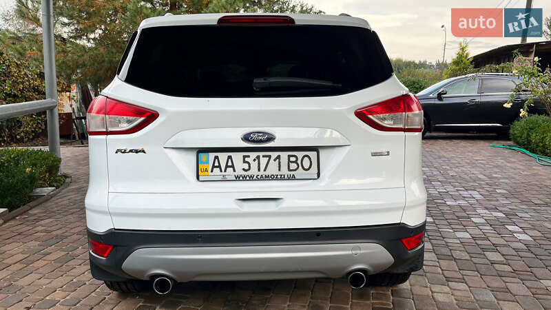 Внедорожник / Кроссовер Ford Kuga 2016 в Киеве