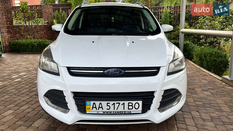 Внедорожник / Кроссовер Ford Kuga 2016 в Киеве