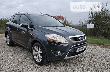 Позашляховик / Кросовер Ford Kuga 2010 в Івано-Франківську