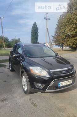 Позашляховик / Кросовер Ford Kuga 2012 в Полтаві