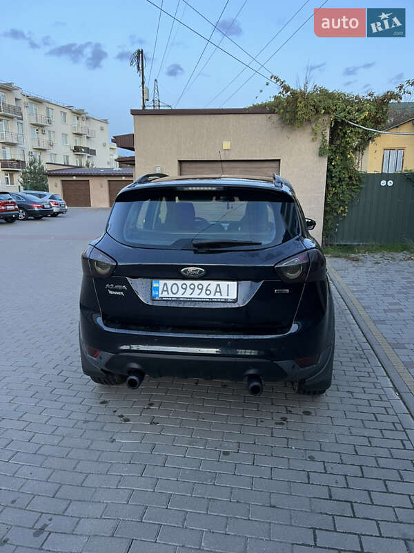 Внедорожник / Кроссовер Ford Kuga 2010 в Ужгороде