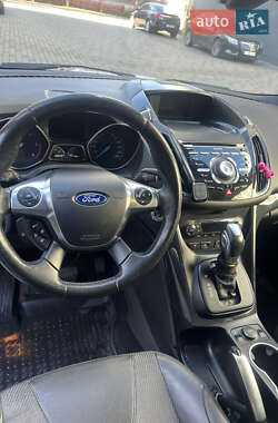 Внедорожник / Кроссовер Ford Kuga 2014 в Ивано-Франковске