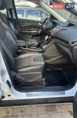 Ford Kuga 2014