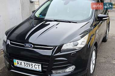 Внедорожник / Кроссовер Ford Kuga 2015 в 