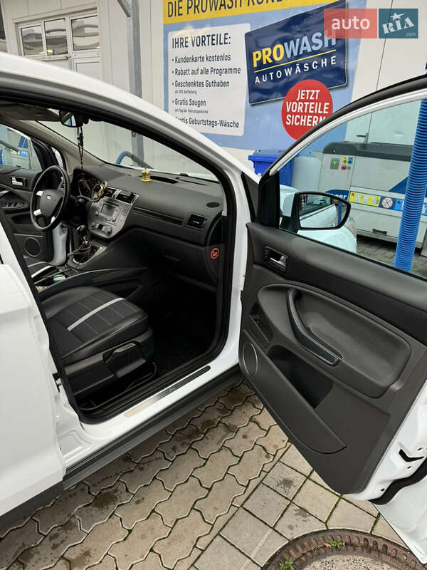 Внедорожник / Кроссовер Ford Kuga 2010 в Черновцах фото 7 Внедорожник / Кроссовер Ford Kuga 2010 в Черновцах