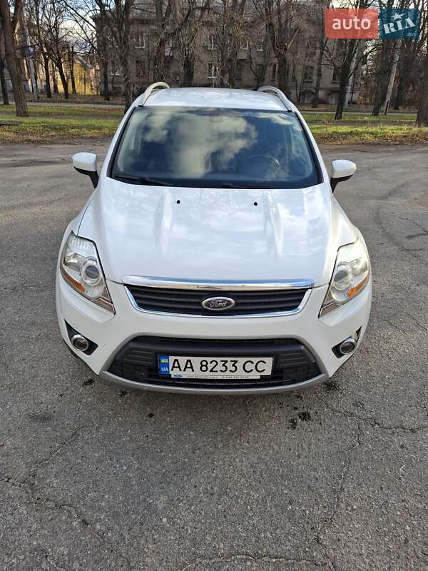 Внедорожник / Кроссовер Ford Kuga 2012 в Запорожье